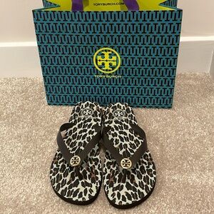 EUC authentic Tory Burch sandals size 9